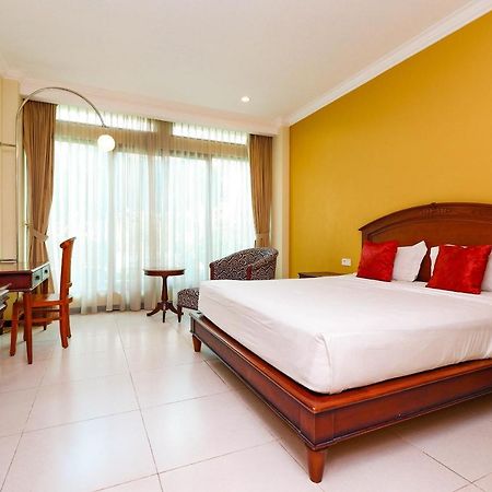 Maharani pensión Yogyakarta Exterior foto