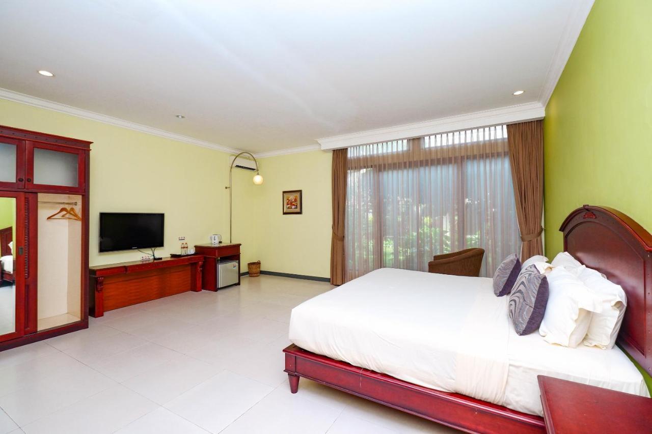 Maharani pensión Yogyakarta Exterior foto